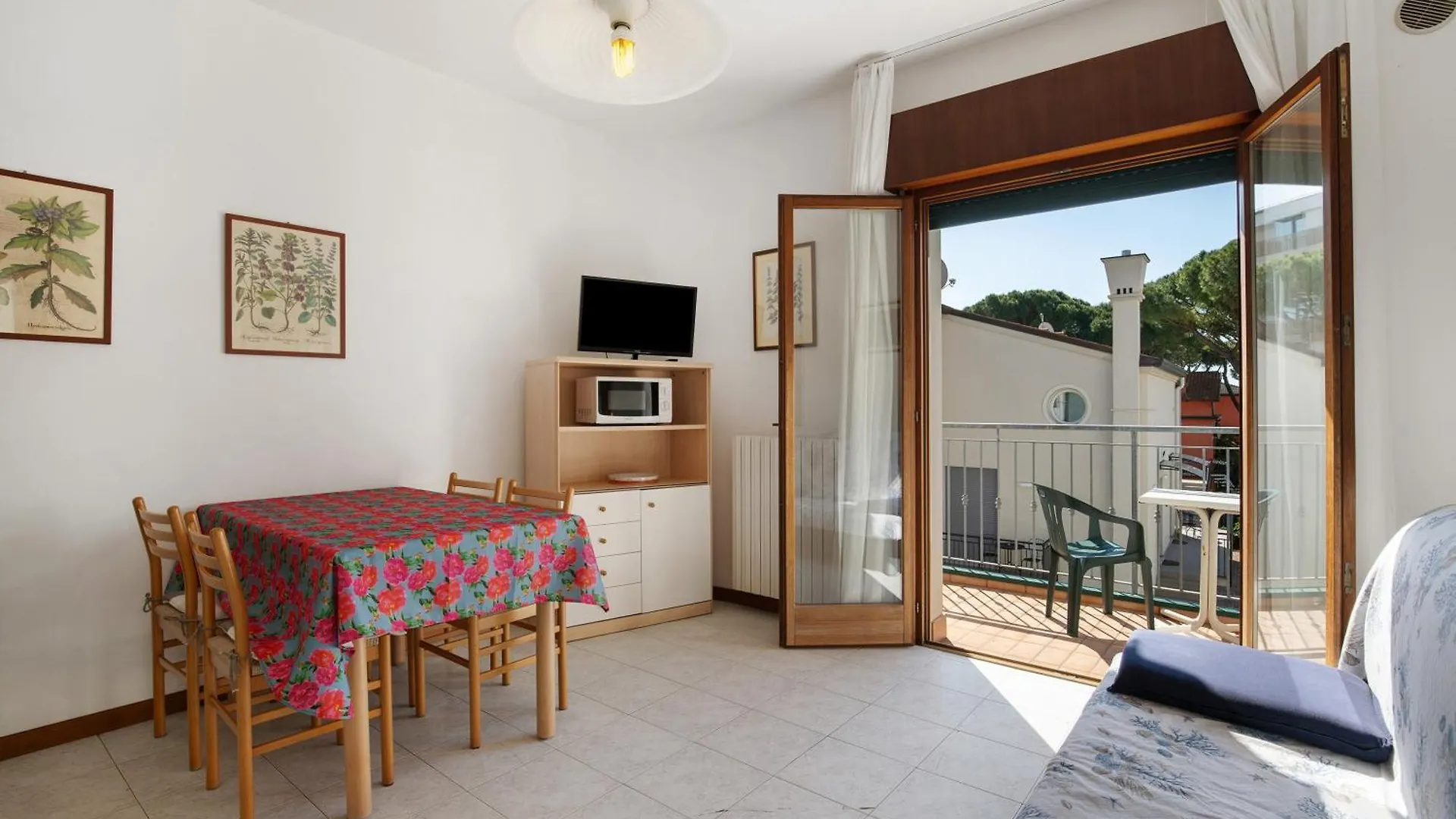 Villa Pineta Lido di Jesolo Apartment
